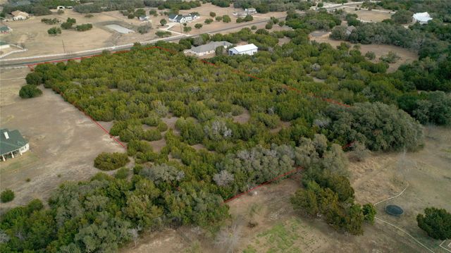 310 Sundance TRL, Liberty Hill, TX 78642