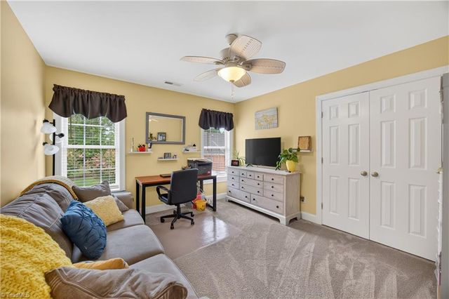 1204 Davenport Court, Kernersville, NC 27284