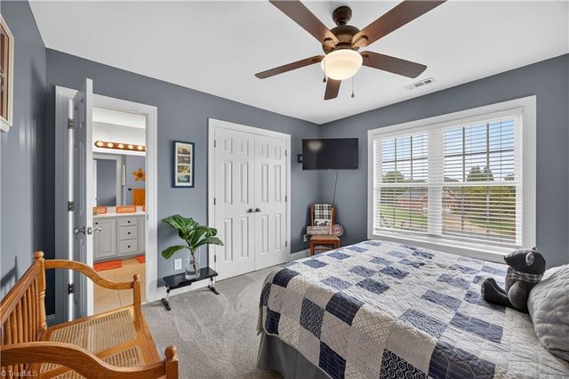 1204 Davenport Court, Kernersville, NC 27284