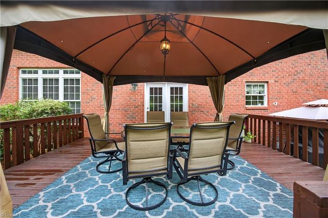 1204 Davenport Court, Kernersville, NC 27284