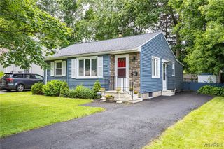 39 Marwood Road, Greece, NY 14616
