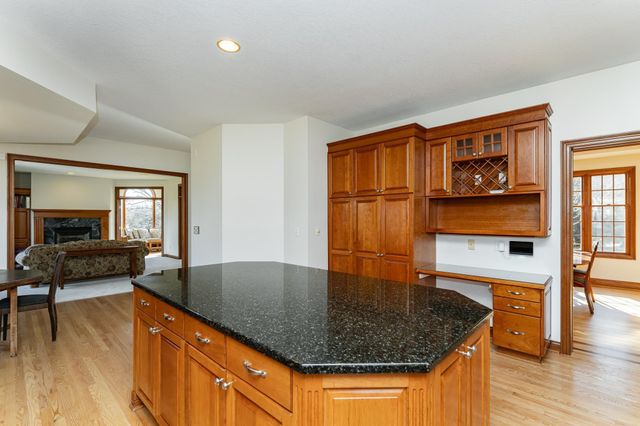 75 River Bluff Place NW, Rochester, MN 55901