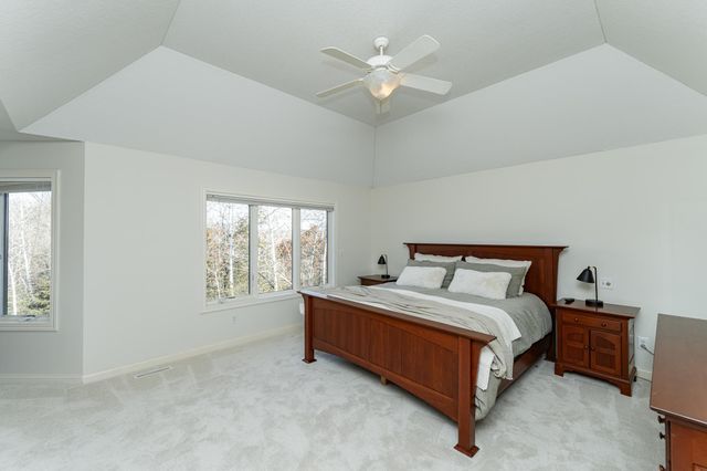 75 River Bluff Place NW, Rochester, MN 55901