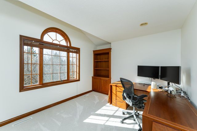 75 River Bluff Place NW, Rochester, MN 55901