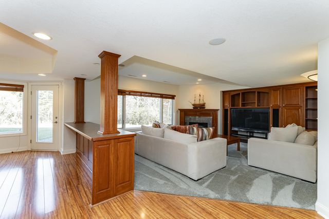 75 River Bluff Place NW, Rochester, MN 55901