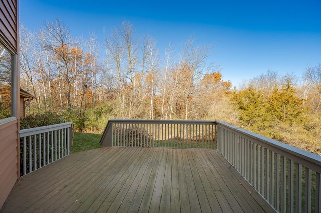 75 River Bluff Place NW, Rochester, MN 55901