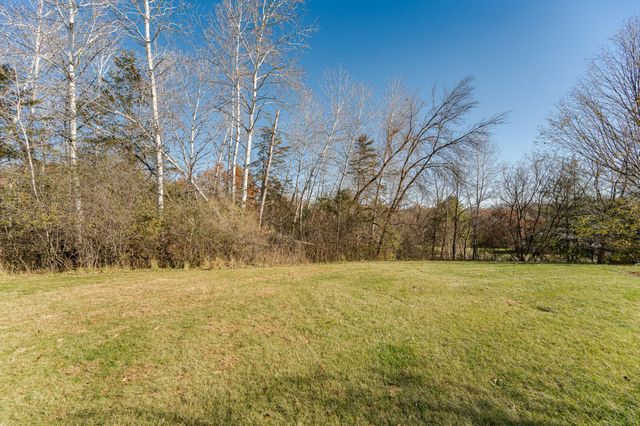 75 River Bluff Place NW, Rochester, MN 55901