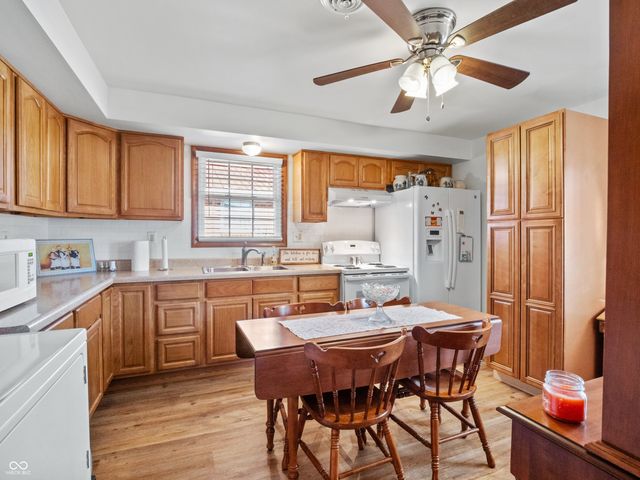 2263 Wallace Avenue, Columbus, IN 47201