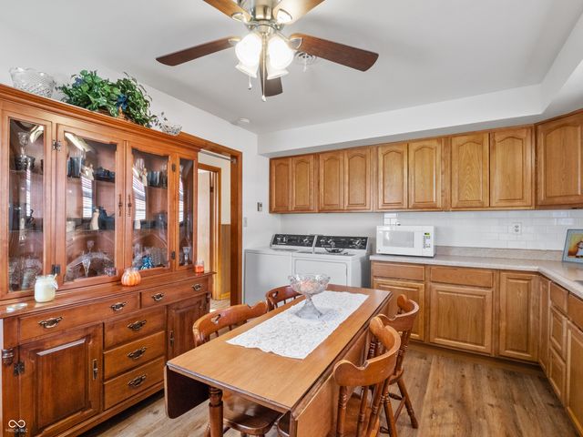 2263 Wallace Avenue, Columbus, IN 47201