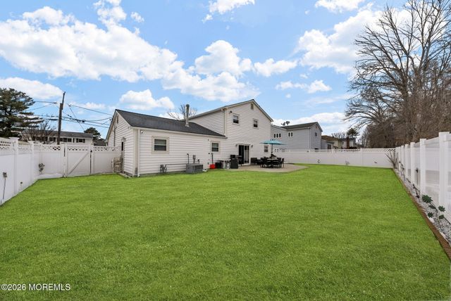 30 Arvin Road, Old Bridge, NJ 08857