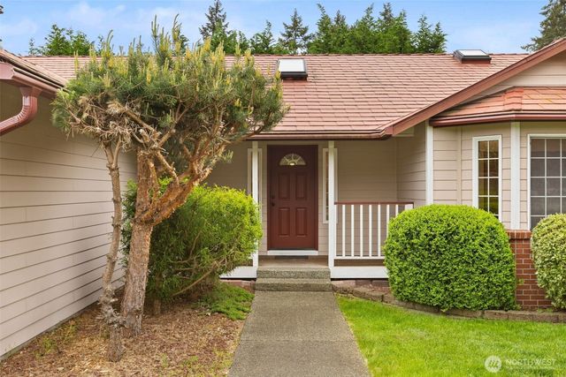 3205 Jeri Drive NE, Lacey, WA 98516