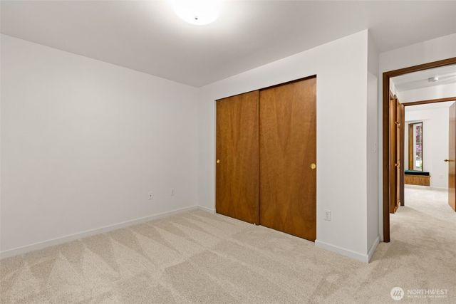 3205 Jeri Drive NE, Lacey, WA 98516