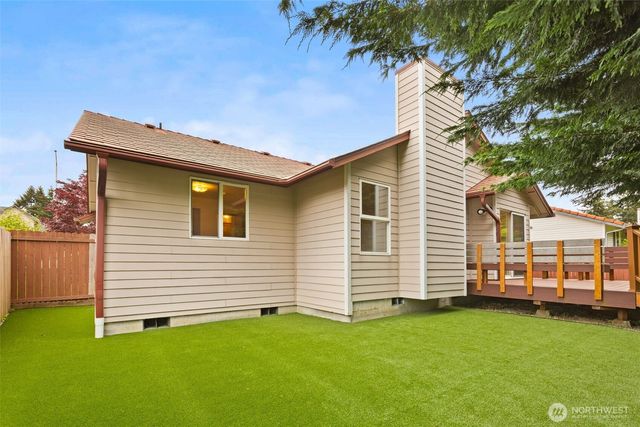 3205 Jeri Drive NE, Lacey, WA 98516
