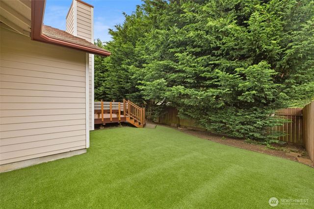 3205 Jeri Drive NE, Lacey, WA 98516