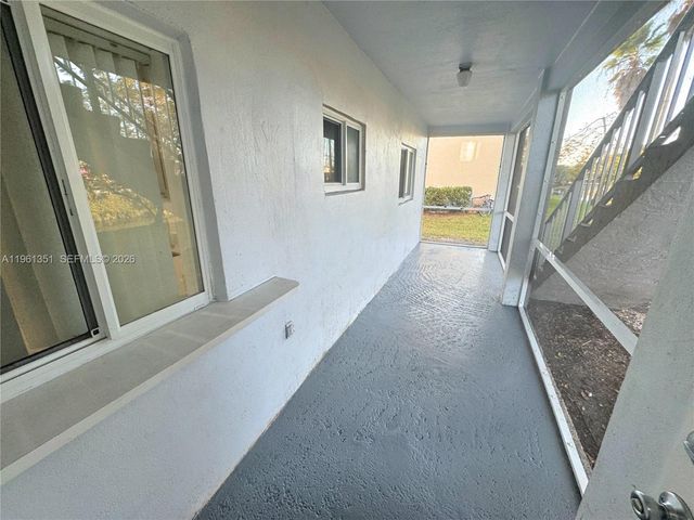 10601 NW 45th St 1, Coral Springs, FL 33065