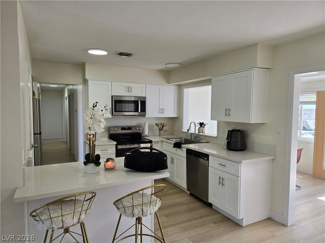 4313 San Angelo Avenue, Las Vegas, NV 89102