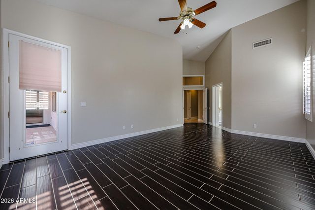 8096 S STEPHANIE Lane, Tempe, AZ 85284