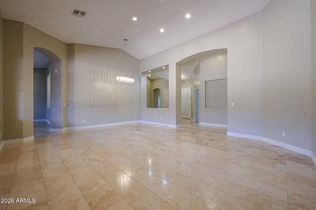 8096 S STEPHANIE Lane, Tempe, AZ 85284