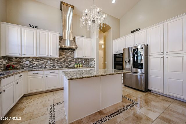 8096 S STEPHANIE Lane, Tempe, AZ 85284