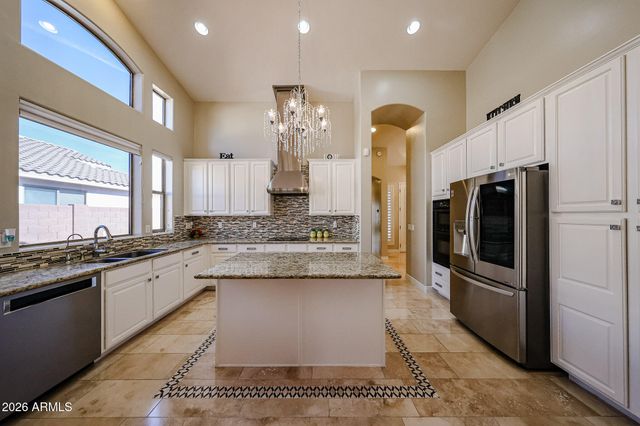 8096 S STEPHANIE Lane, Tempe, AZ 85284