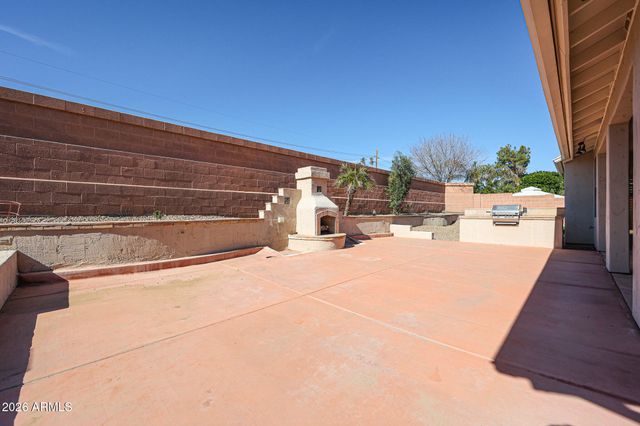 8096 S STEPHANIE Lane, Tempe, AZ 85284