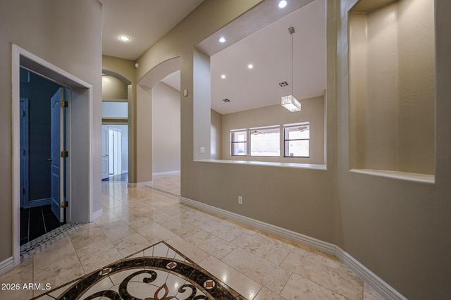 8096 S STEPHANIE Lane, Tempe, AZ 85284