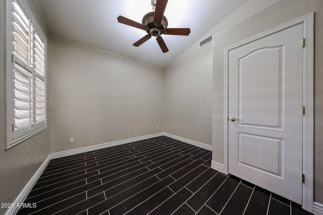 8096 S STEPHANIE Lane, Tempe, AZ 85284