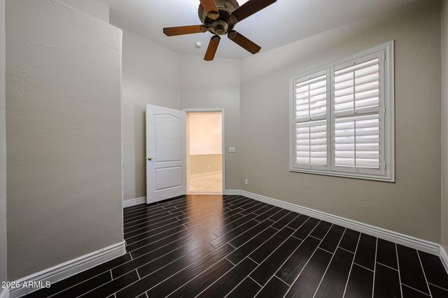 8096 S STEPHANIE Lane, Tempe, AZ 85284