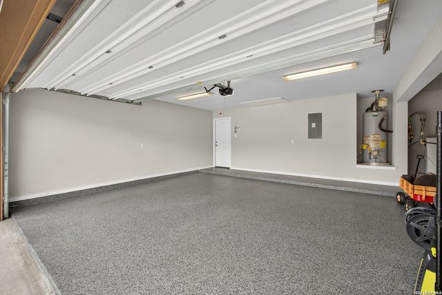 125 CIMARRON CRK, Boerne, TX 78006