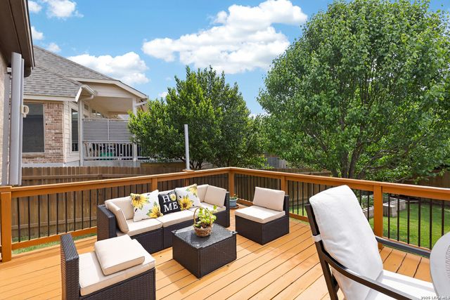 125 CIMARRON CRK, Boerne, TX 78006