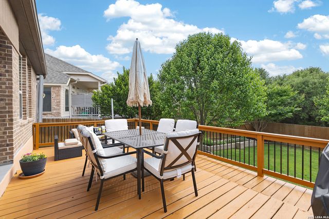 125 CIMARRON CRK, Boerne, TX 78006