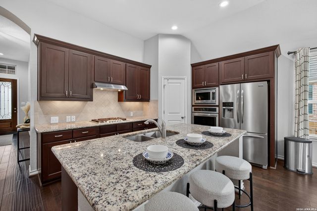 125 CIMARRON CRK, Boerne, TX 78006