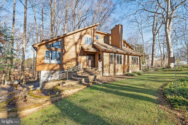 25 BRENTWOOD LN, Newark, DE 19711