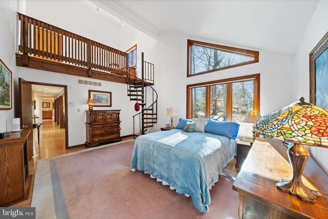 25 BRENTWOOD LN, Newark, DE 19711