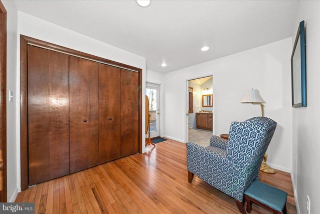 25 BRENTWOOD LN, Newark, DE 19711