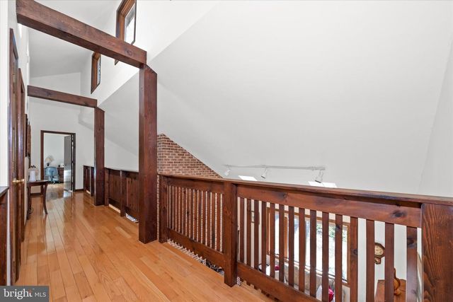 25 BRENTWOOD LN, Newark, DE 19711