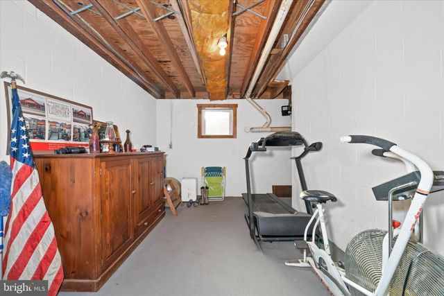 25 BRENTWOOD LN, Newark, DE 19711