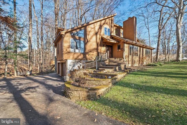 25 BRENTWOOD LN, Newark, DE 19711