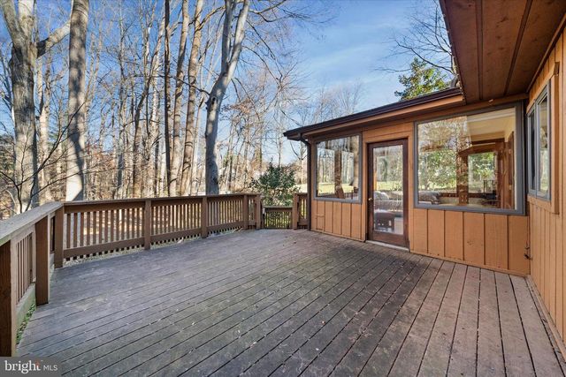 25 BRENTWOOD LN, Newark, DE 19711