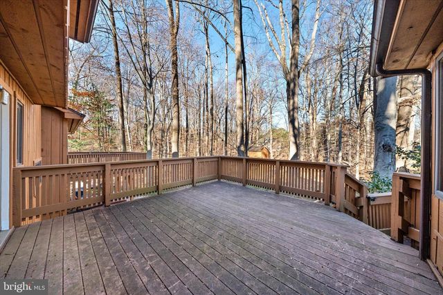 25 BRENTWOOD LN, Newark, DE 19711