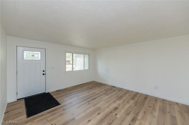 1730 W 20th Street, Lorain, OH 44052