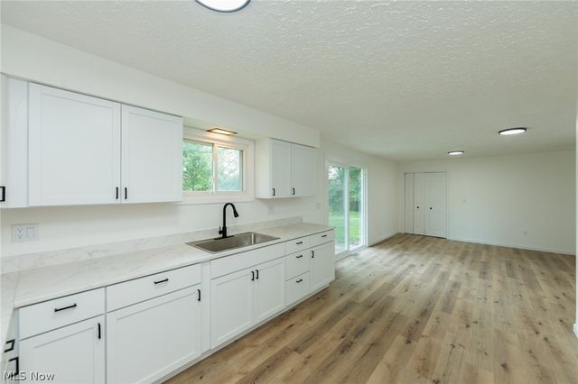 1730 W 20th Street, Lorain, OH 44052