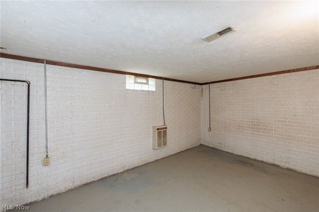 1730 W 20th Street, Lorain, OH 44052