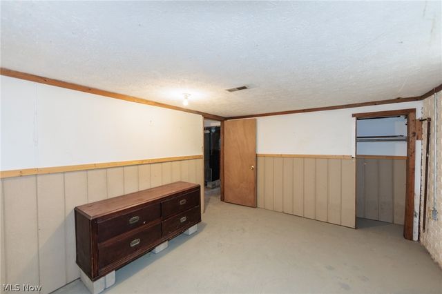 1730 W 20th Street, Lorain, OH 44052