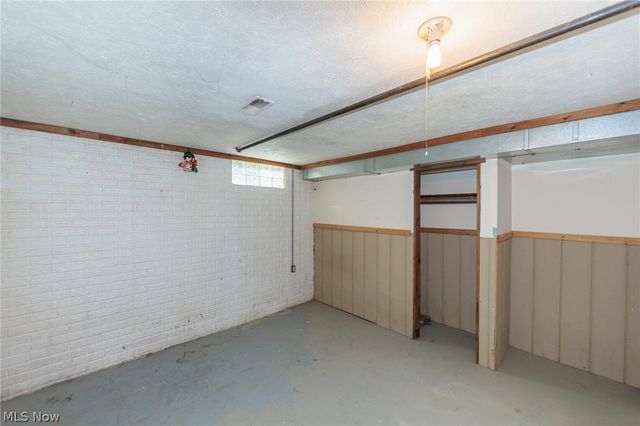 1730 W 20th Street, Lorain, OH 44052