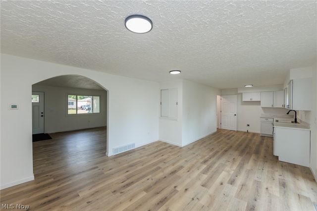 1730 W 20th Street, Lorain, OH 44052