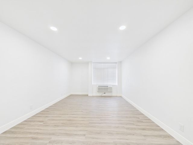 7510 Hornwood Drive 801, Houston, TX 77036