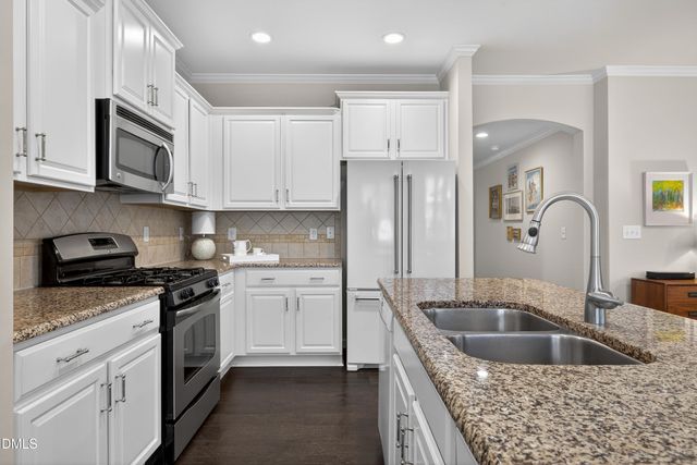 5632 Wade Park Boulevard, Raleigh, NC 27607