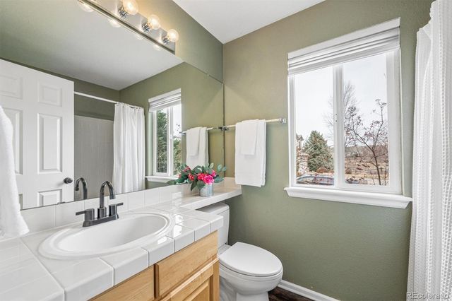 17757 E Lake Place, Aurora, CO 80016