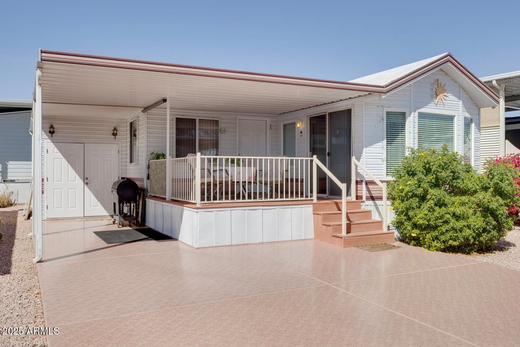 17200 W BELL Road 866, Surprise, AZ 85374 — exterior